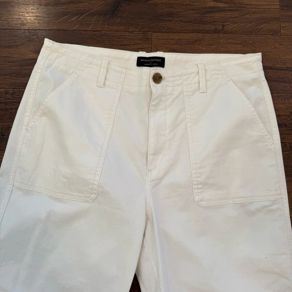 Banana Republic Authentic Chino Jogger Pants Size 14 White Zip Ankle Length